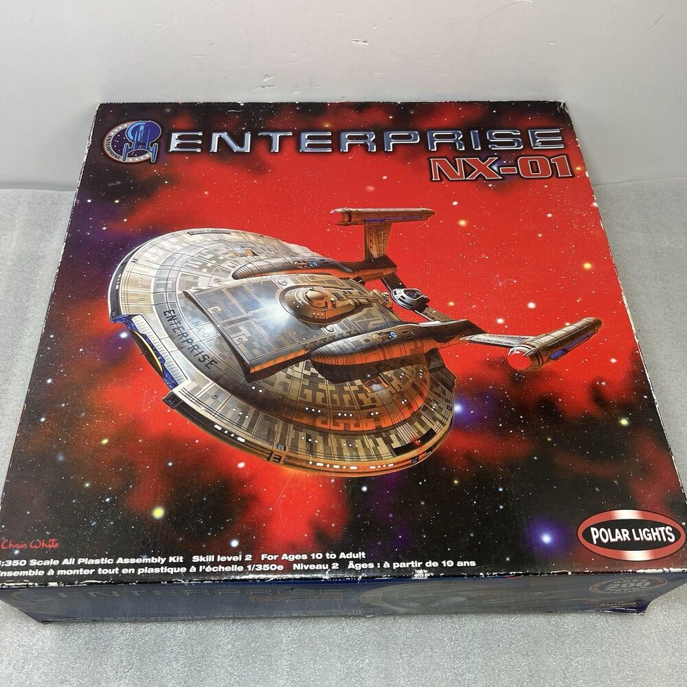 Polar Lights Enterprise NX-01 1:350 Plastic Assembly Model Kit OP Sealed Content